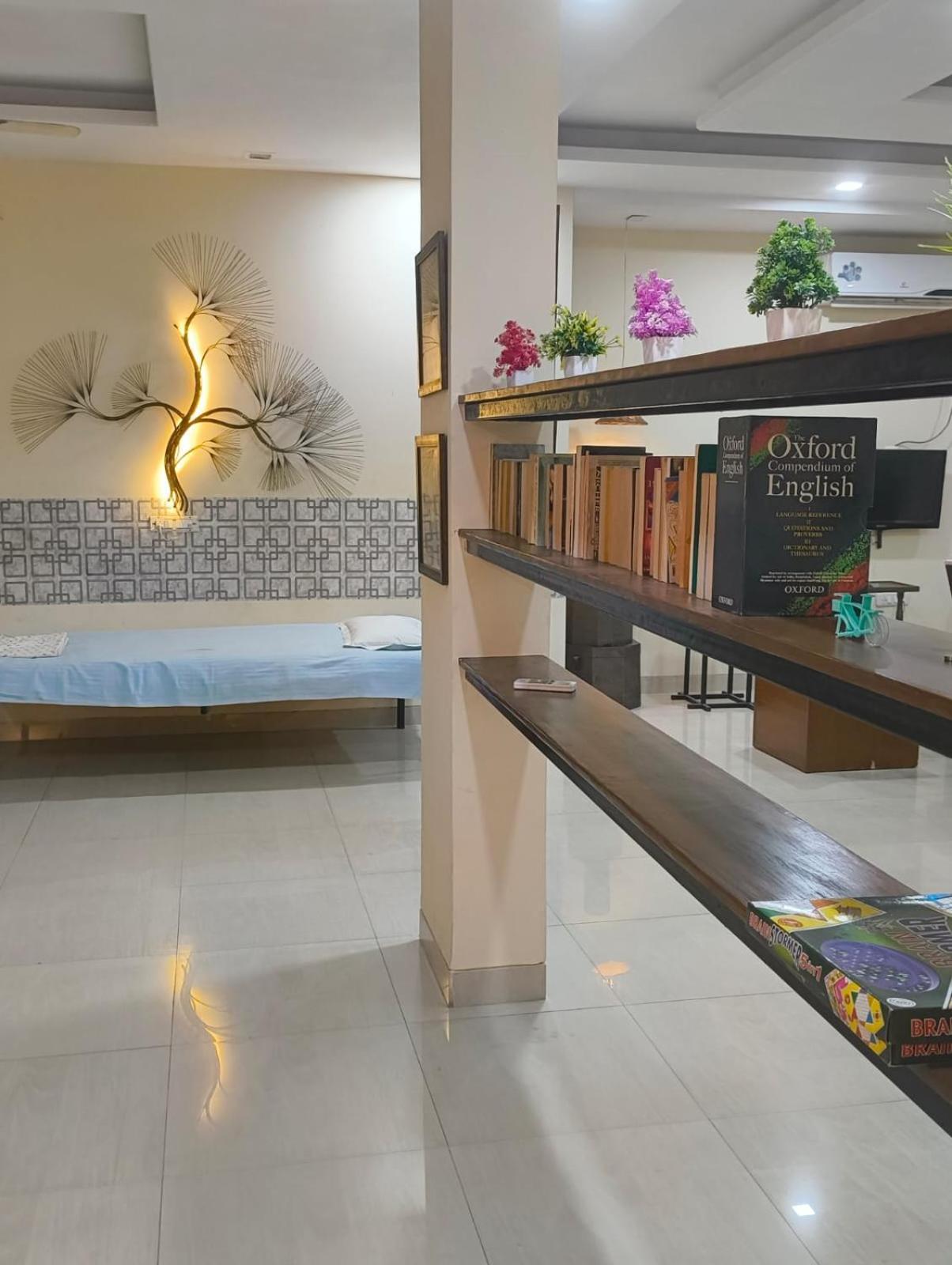 Elite Room - A Home Away Dźajpur Zewnętrze zdjęcie
